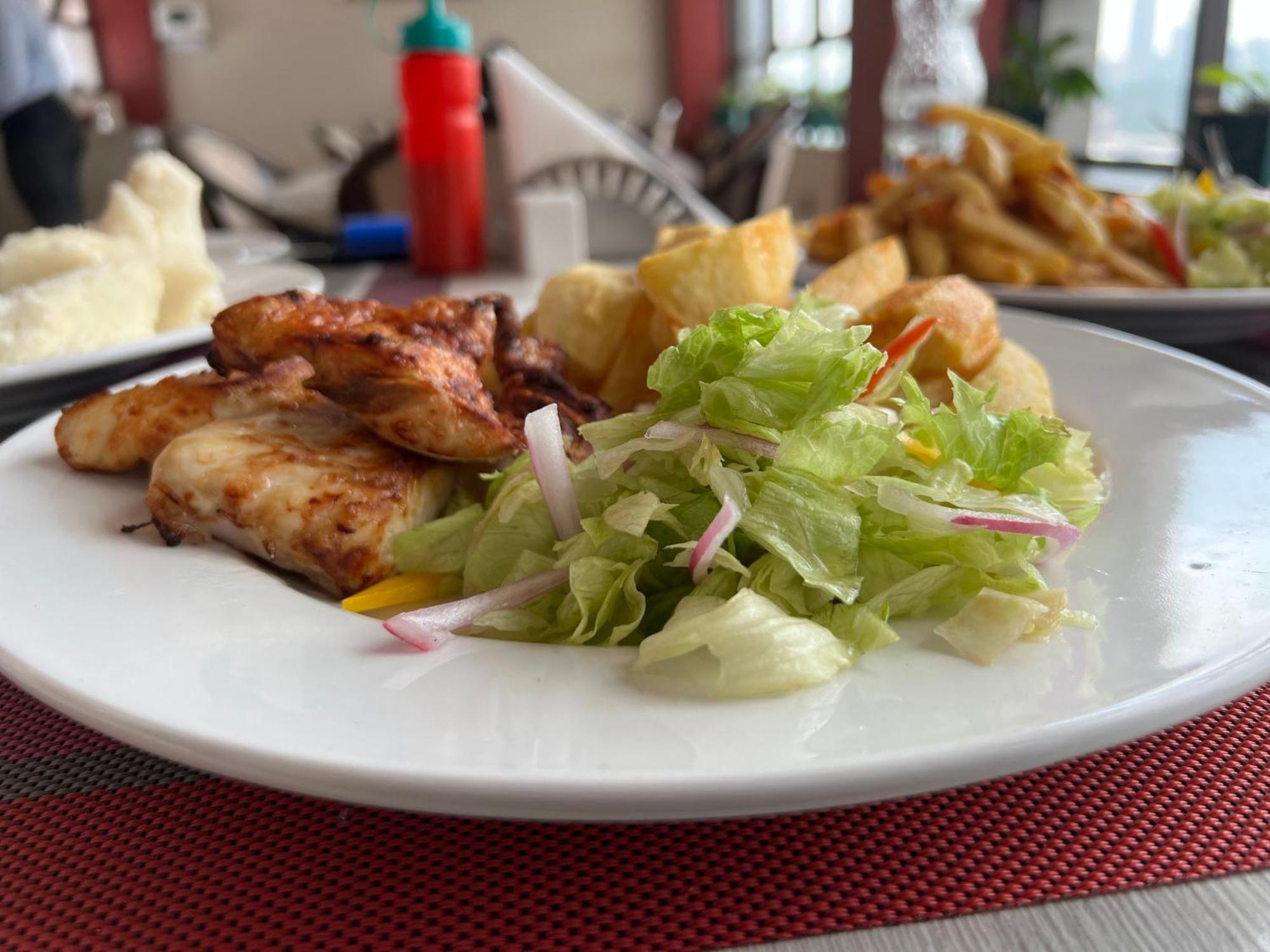 Hemak Suites Nairobi Dış mekan fotoğraf